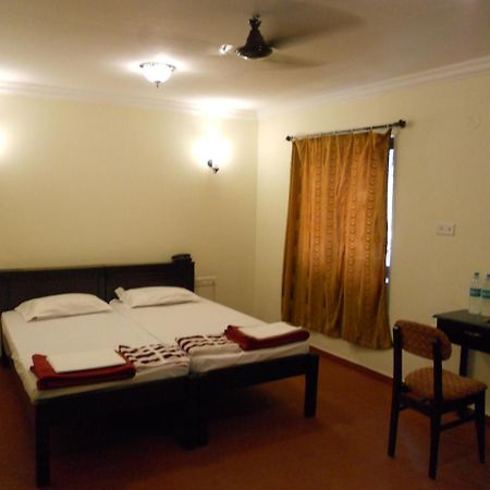 Lamour Beach Resort บีนอลิม ภายนอก รูปภาพ