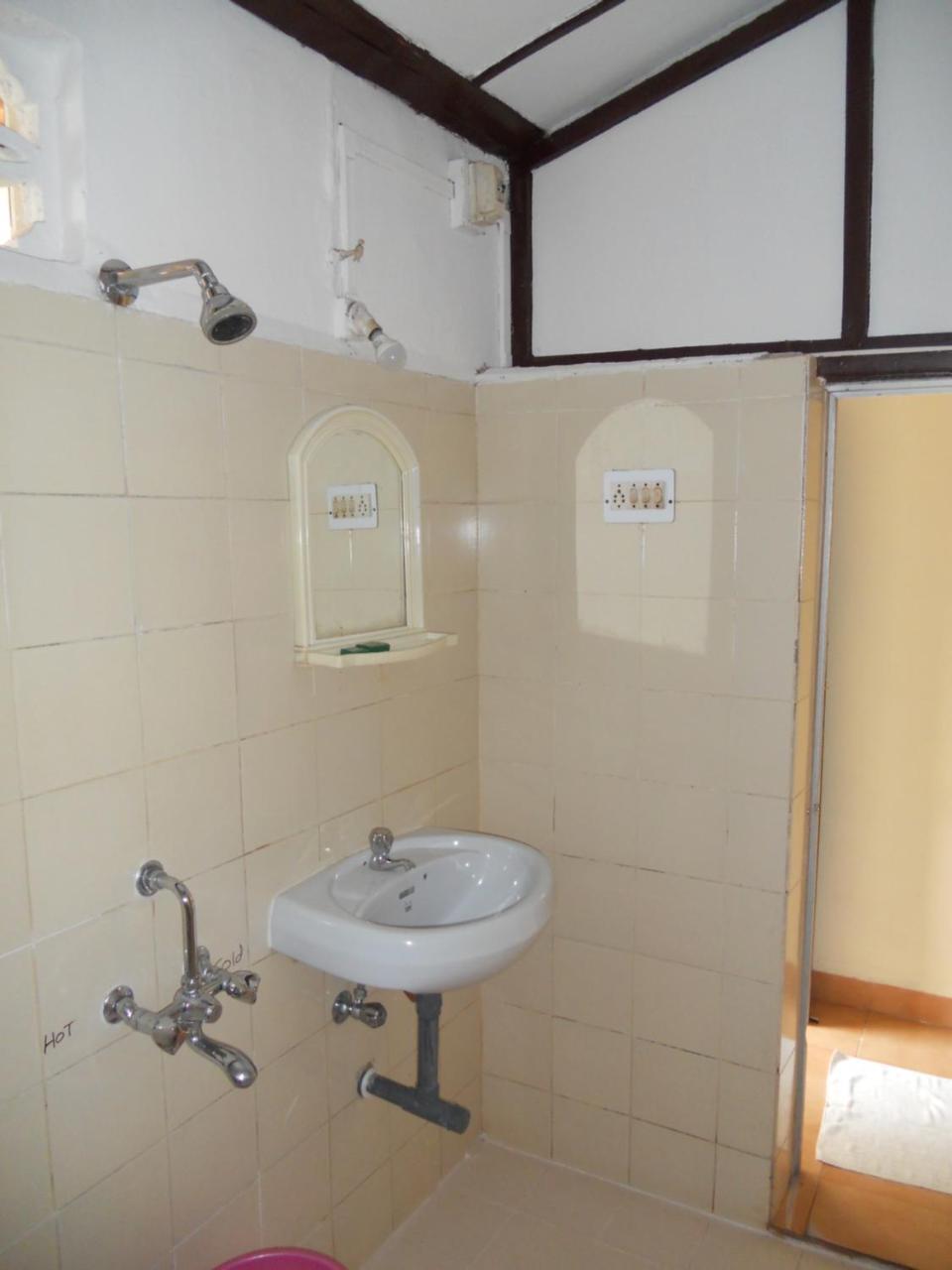 Lamour Beach Resort บีนอลิม ภายนอก รูปภาพ